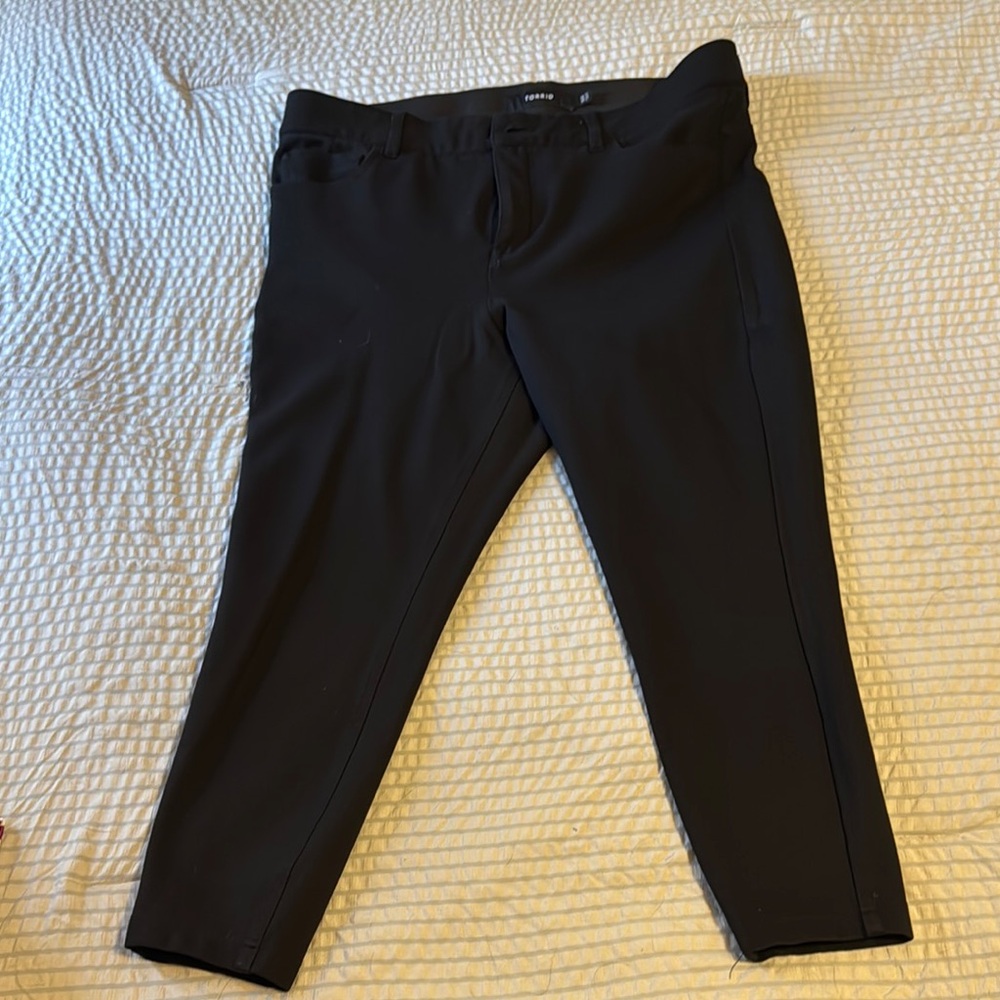 Black Cropped Pants